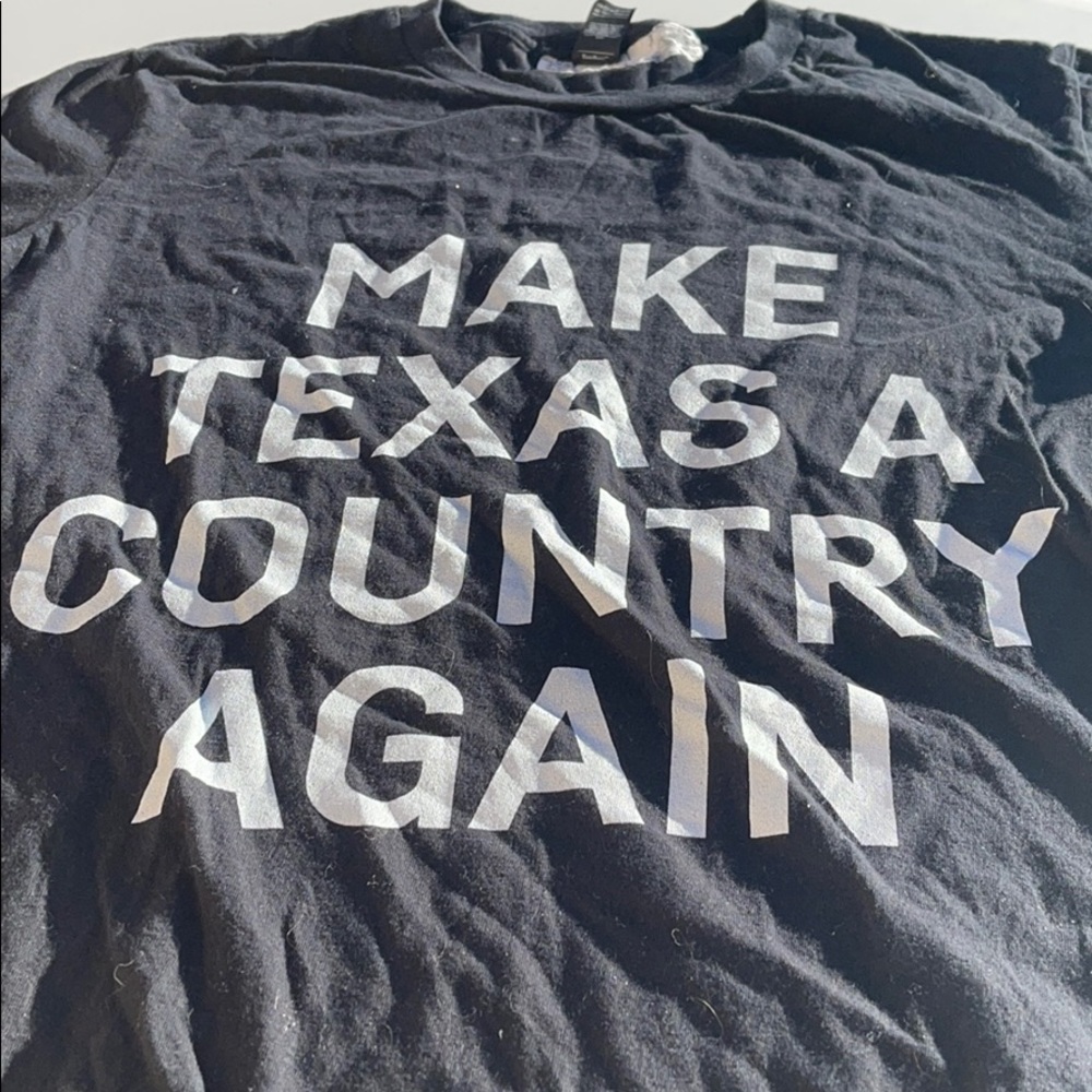 Print Shirt - Picture 3 of 6